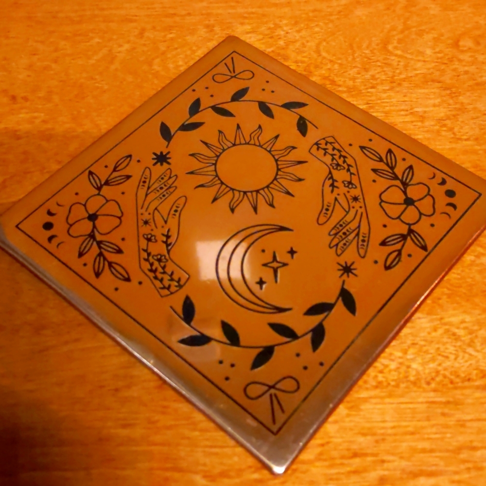 Copper crystal charging plate